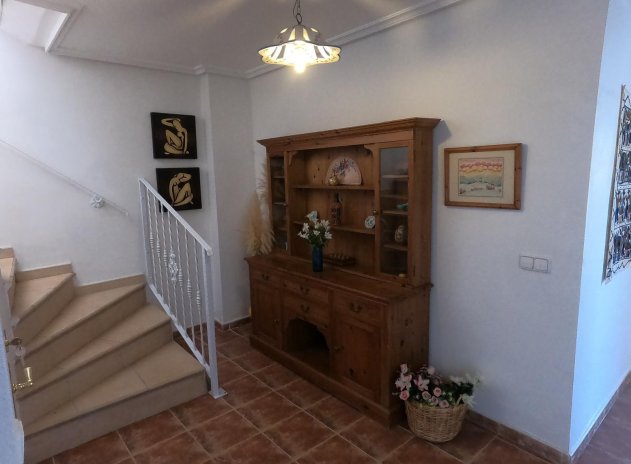 Resale - Villa * - Algorfa *