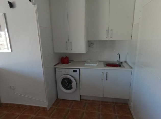 Resale - Villa * - Algorfa *