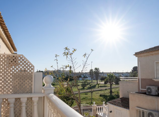 Reventa - Casa adosada - Cabo Roig - La Regia