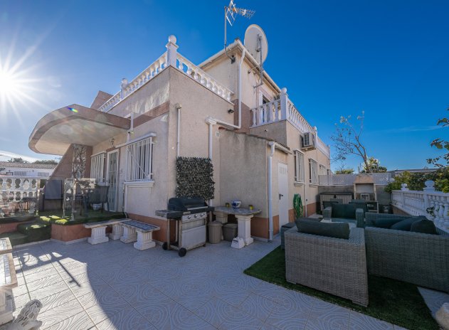 Reventa - Casa adosada - Cabo Roig - La Regia