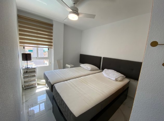 Resale - Apartment / Flat * - Torrevieja * - Punta Prima