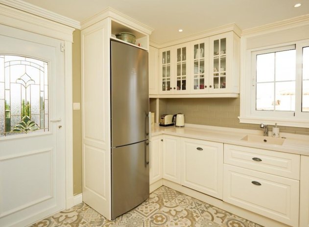 Resale - Villa * - Rojales * - Centro de la Ciudad Quesada