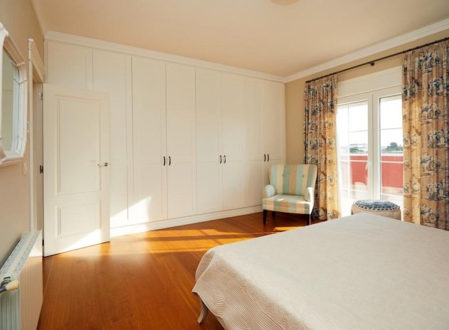 Resale - Villa * - Rojales * - Centro de la Ciudad Quesada