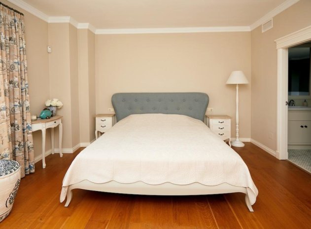 Resale - Villa * - Rojales * - Centro de la Ciudad Quesada