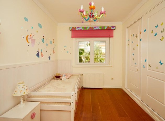 Resale - Villa * - Rojales * - Centro de la Ciudad Quesada