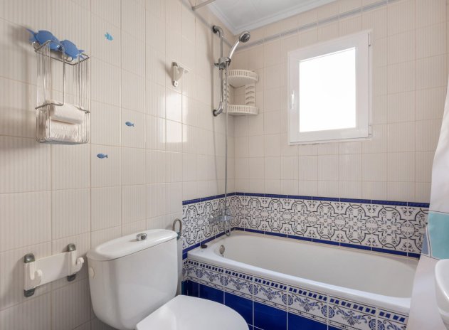 Resale - Villa * - Torrevieja * - El chaparral *