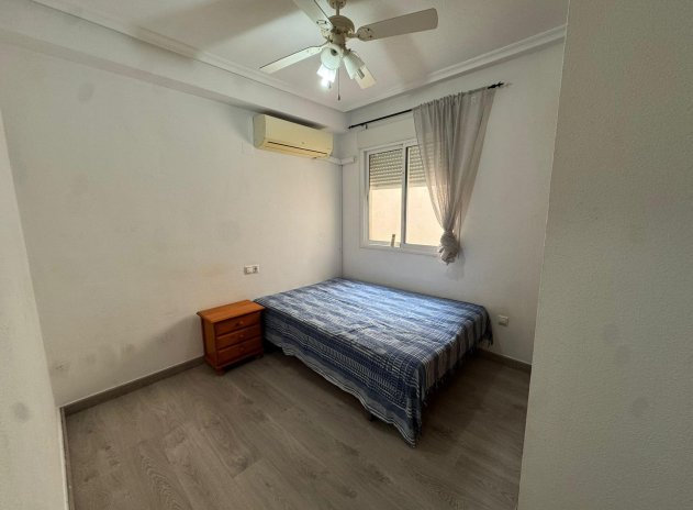 Herverkoop - Appartement - Torrevieja - Playa de los Locos