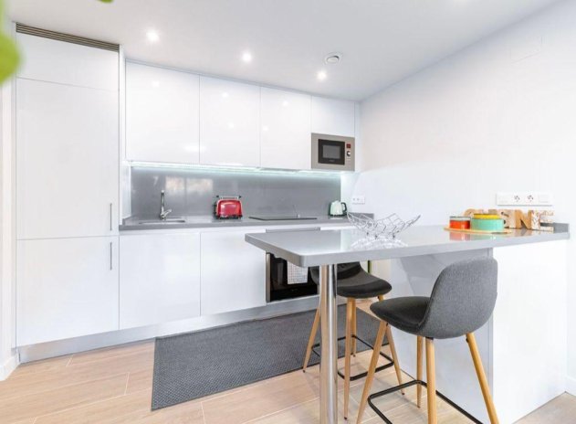 Reventa - Apartamento / Piso - Orihuela Costa - Las Filipinas