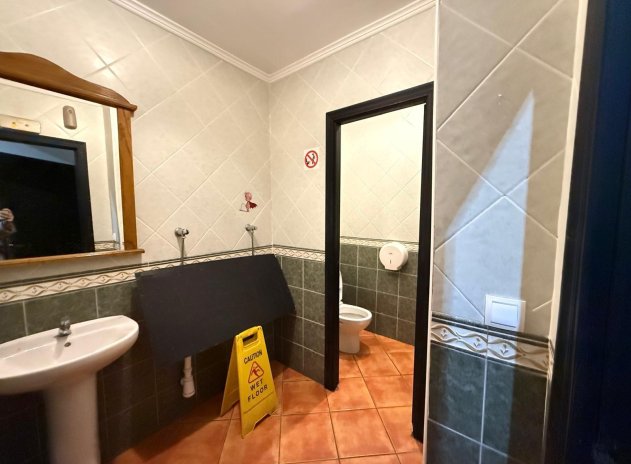 Reventa - Comercial - Torrevieja