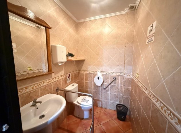 Reventa - Comercial - Torrevieja