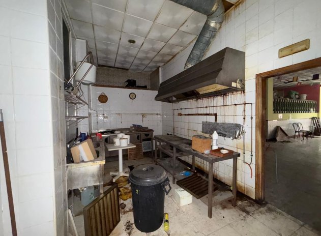 Reventa - Comercial - Torrevieja - Playa del Cura