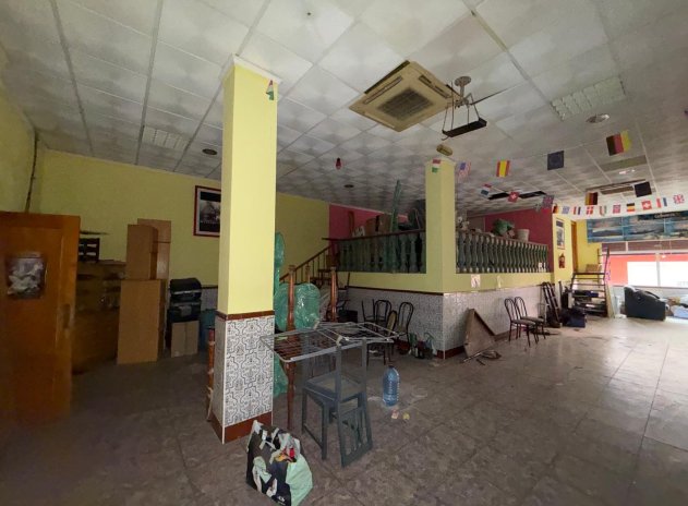 Reventa - Comercial - Torrevieja - Playa del Cura