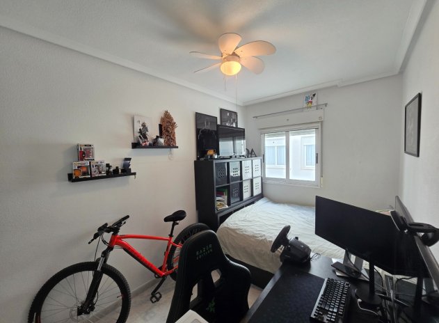 Herverkoop - Appartement - Los Montesinos