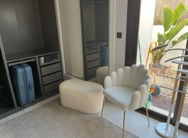 Herverkoop - Villa - Lomas de Cabo Roig