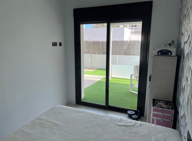 Herverkoop - Villa - Lomas de Cabo Roig