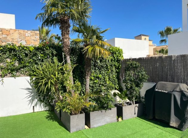 Herverkoop - Villa - Lomas de Cabo Roig