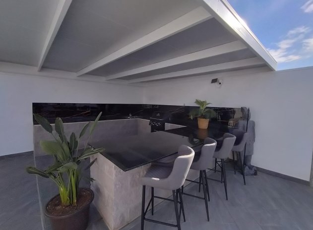 Resale - Villa * - Rojales * - Centro de la Ciudad Quesada