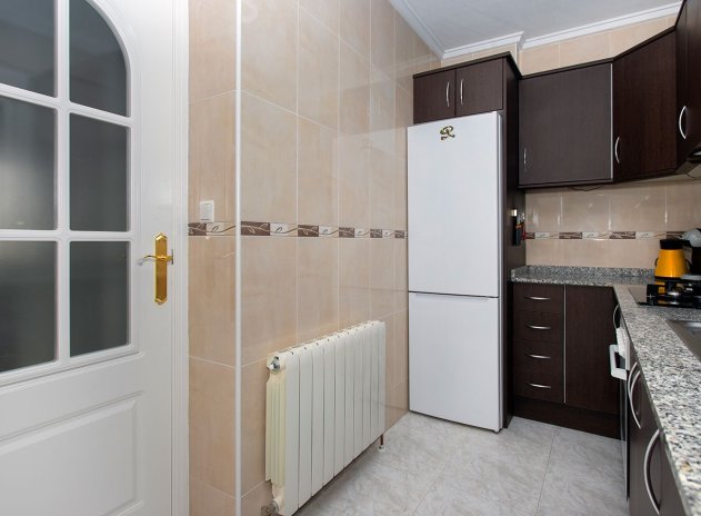 Resale - Villa * - Rojales *