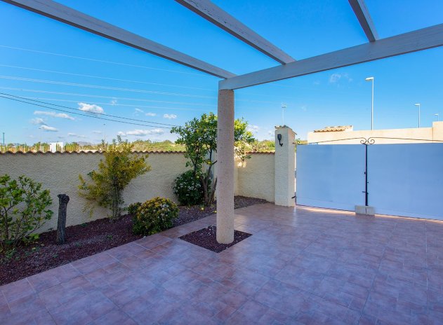 Resale - Villa * - Rojales *