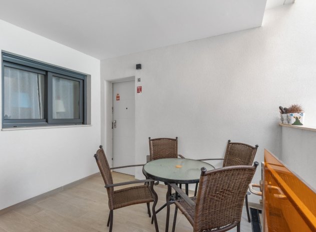 Wiederverkauf - Wohnung - Torrevieja