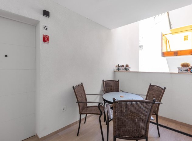 Wiederverkauf - Wohnung - Torrevieja