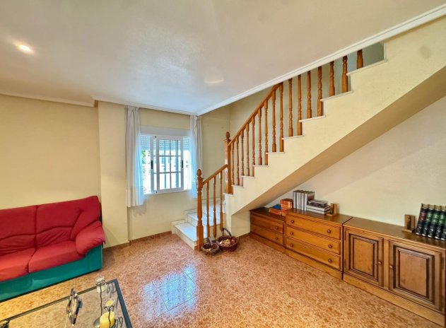 Resale - Villa * - Torrevieja * - Los Balcones *