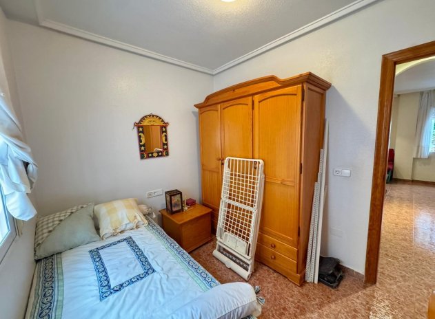 Resale - Villa * - Torrevieja * - Los Balcones *