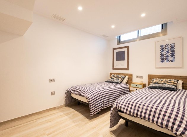 Herverkoop - Villa - Orihuela Costa - PAU 26