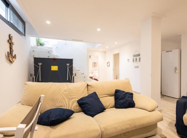 Herverkoop - Villa - Orihuela Costa - PAU 26