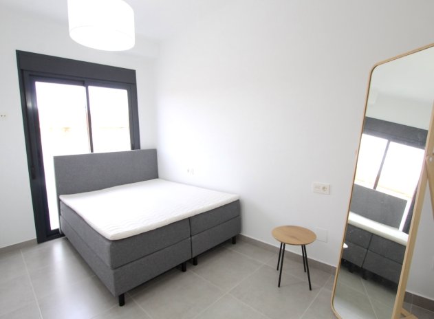 Revente - Villa - Pilar de la Horadada