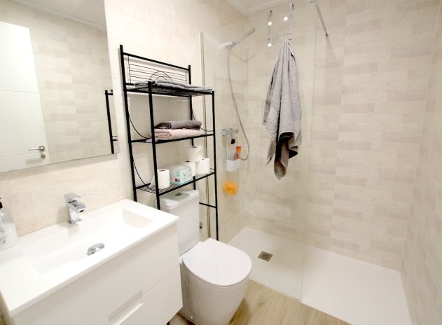 Herverkoop - Appartement - Entre Naranjos - Vistabella Golf