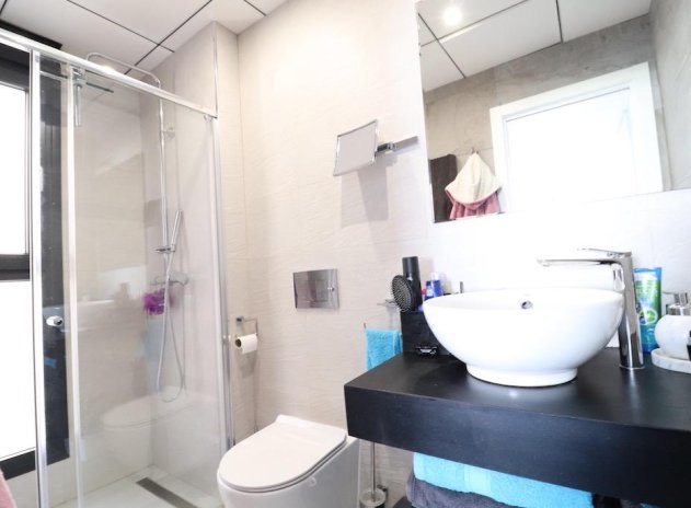 Resale - Villa * - Orihuela Costa * - Lomas de Cabo Roig *