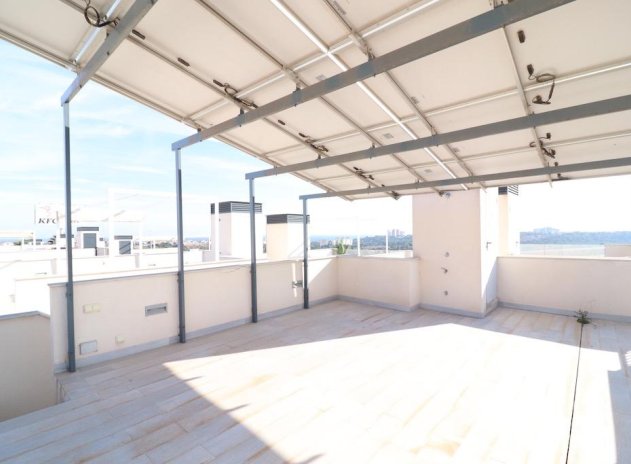 Resale - Villa * - Orihuela Costa * - Lomas de Cabo Roig *