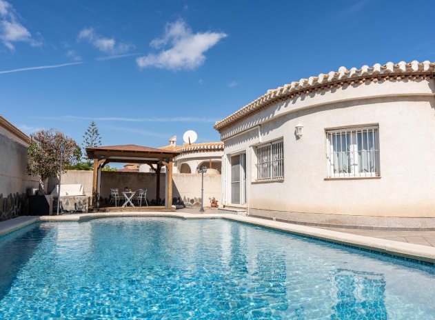 Reventa - Villa - Orihuela Costa - Playa Flamenca
