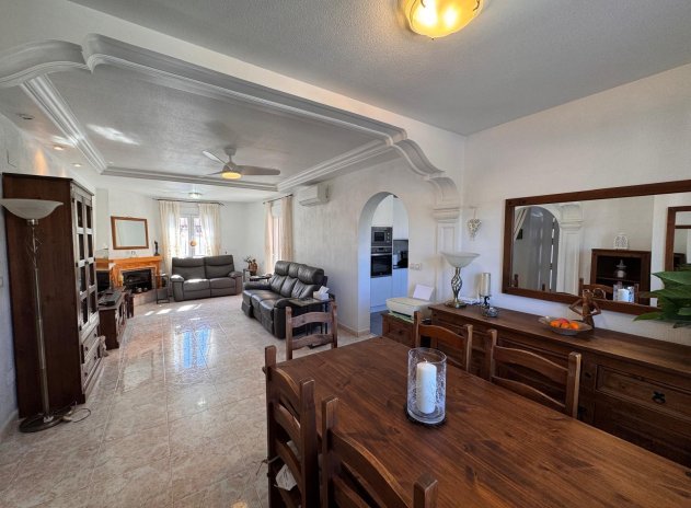 Resale - Villa * - San Miguel de Salinas * - Blue lagoon *