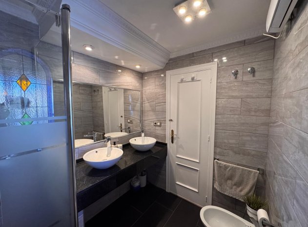 Resale - Villa * - San Miguel de Salinas * - Blue lagoon *