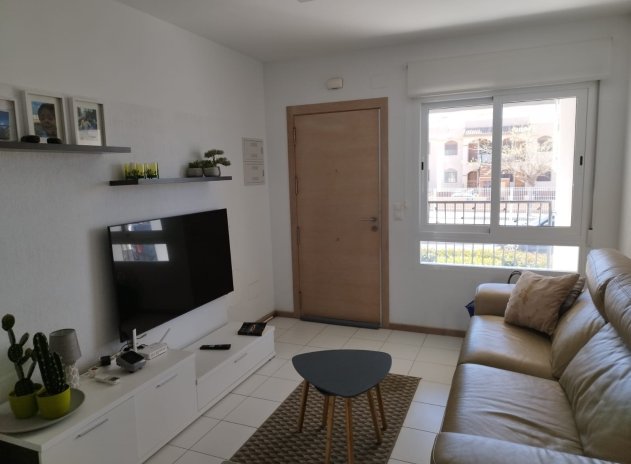 Resale - Apartment / Flat * - Torrevieja * - Aguas Nuevas *