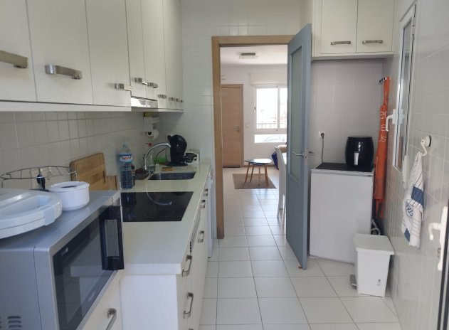 Resale - Apartment / Flat * - Torrevieja * - Aguas Nuevas *