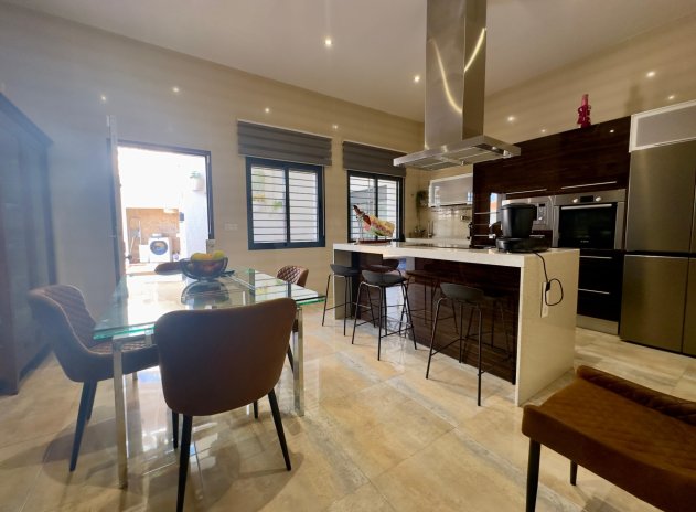 Reventa - Villa - Pilar de la Horadada - Torre de la Horadada