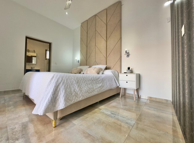 Reventa - Villa - Pilar de la Horadada - Torre de la Horadada