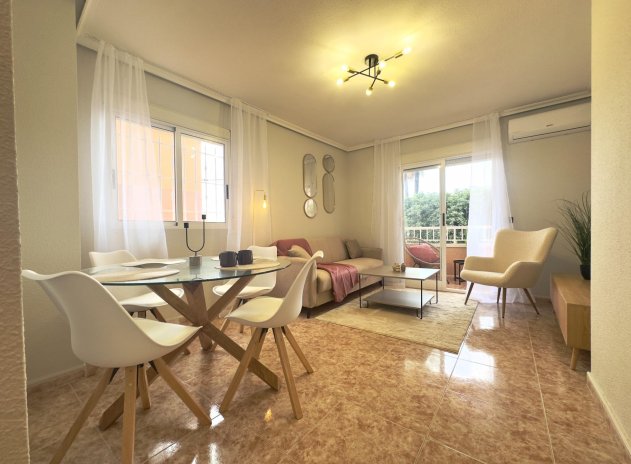 Herverkoop - Appartement - Torrevieja - Playa de los Locos