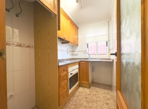 Herverkoop - Appartement - Torrevieja - Playa de los Locos