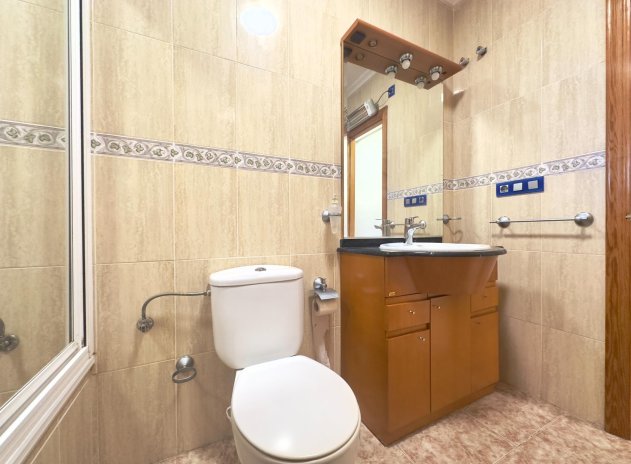 Herverkoop - Appartement - Torrevieja - Playa de los Locos