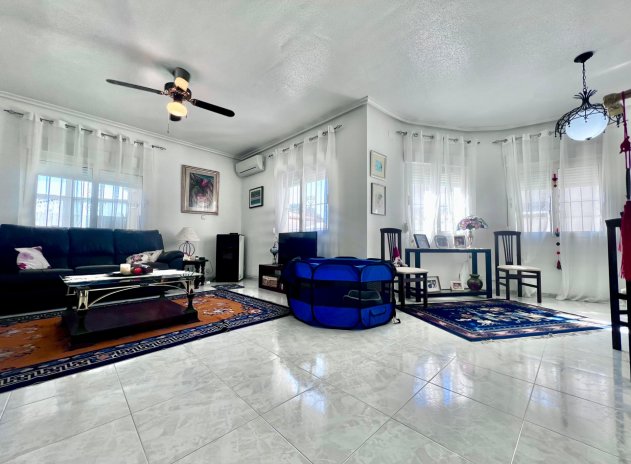 Reventa - Villa - Orihuela Costa - La Zenia