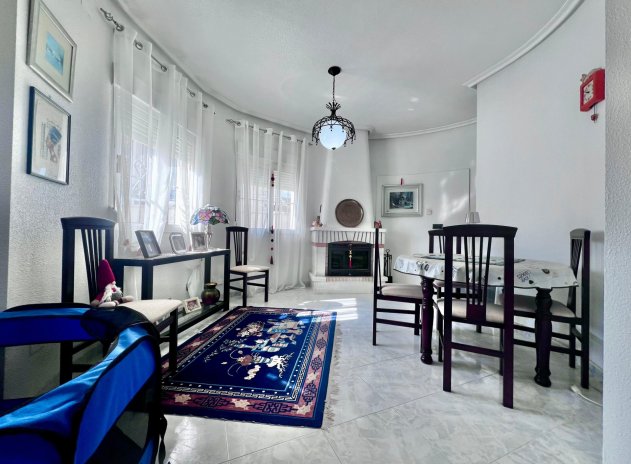 Reventa - Villa - Orihuela Costa - La Zenia