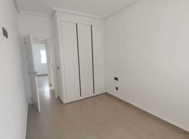 Resale - Villa * - Algorfa * - Lo Crispin