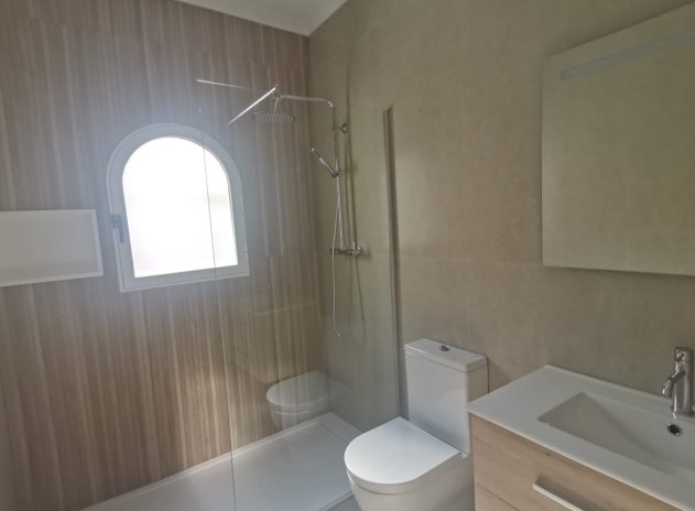 Resale - Villa * - Algorfa * - Lo Crispin