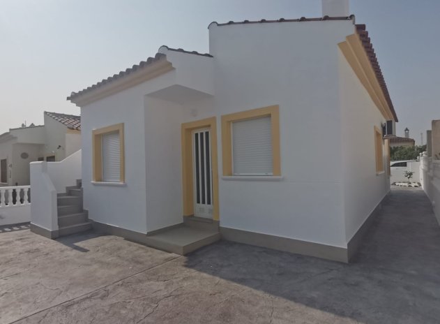Resale - Villa * - Algorfa * - Lo Crispin