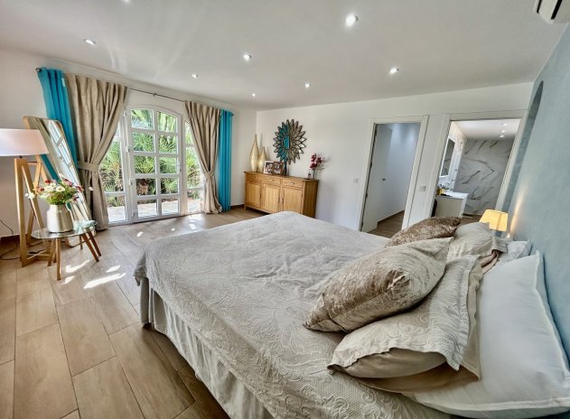 Revente - Villa - Cabo Roig