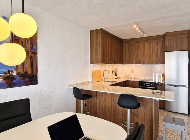 Resale - Apartment / Flat * - Torrevieja *